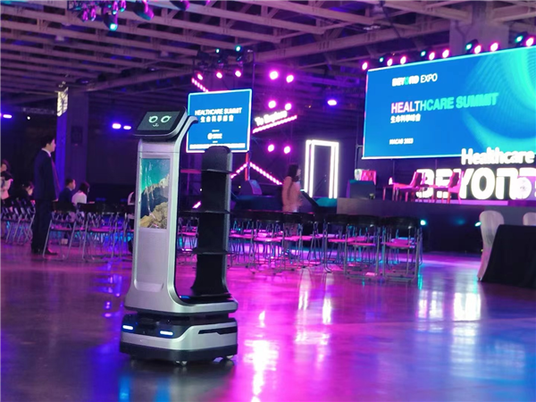Demostraciones de funcionamiento de los Robots AX-1612 MARS y del AX-6113