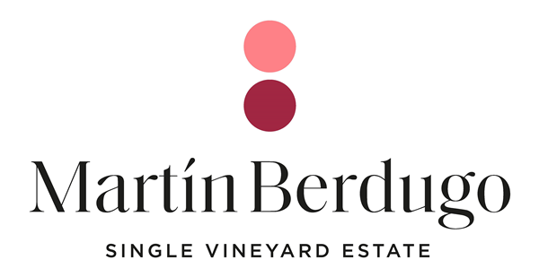 MARTIN BERDUGO - BODEGA Y VINEDOS Logo